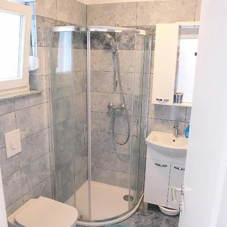 Ondina Apartman Póla